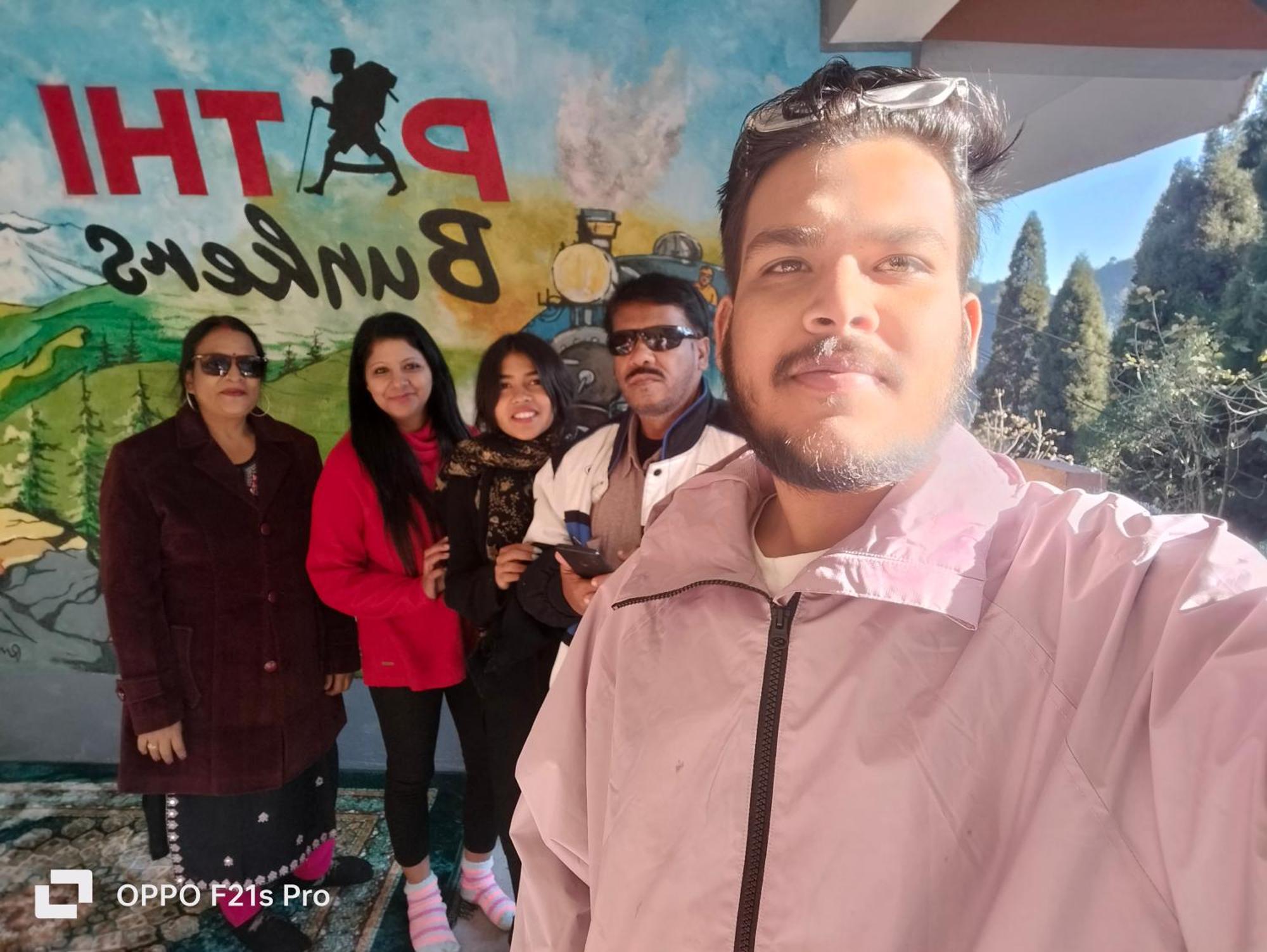 Pathi Bunkers Hostel Darjeeling  Exterior photo