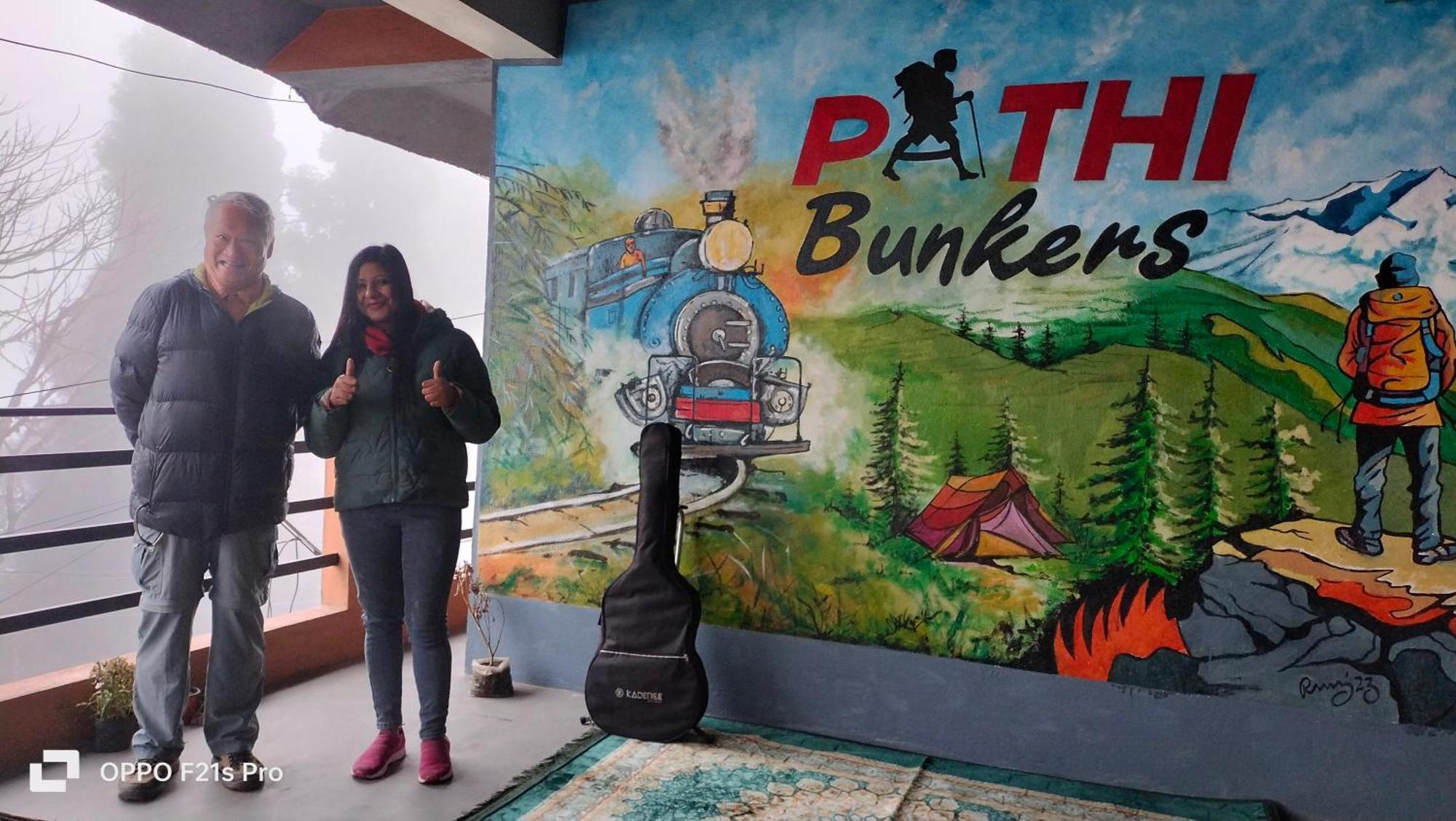 Pathi Bunkers Hostel Darjeeling  Exterior photo
